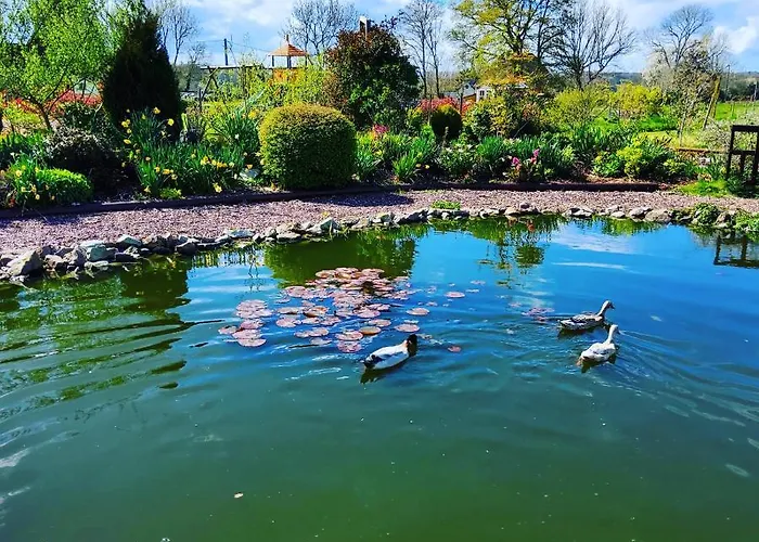 Oda ve Kahvaltı L' Ensoleillee Au Doux Refuge Cordebugle